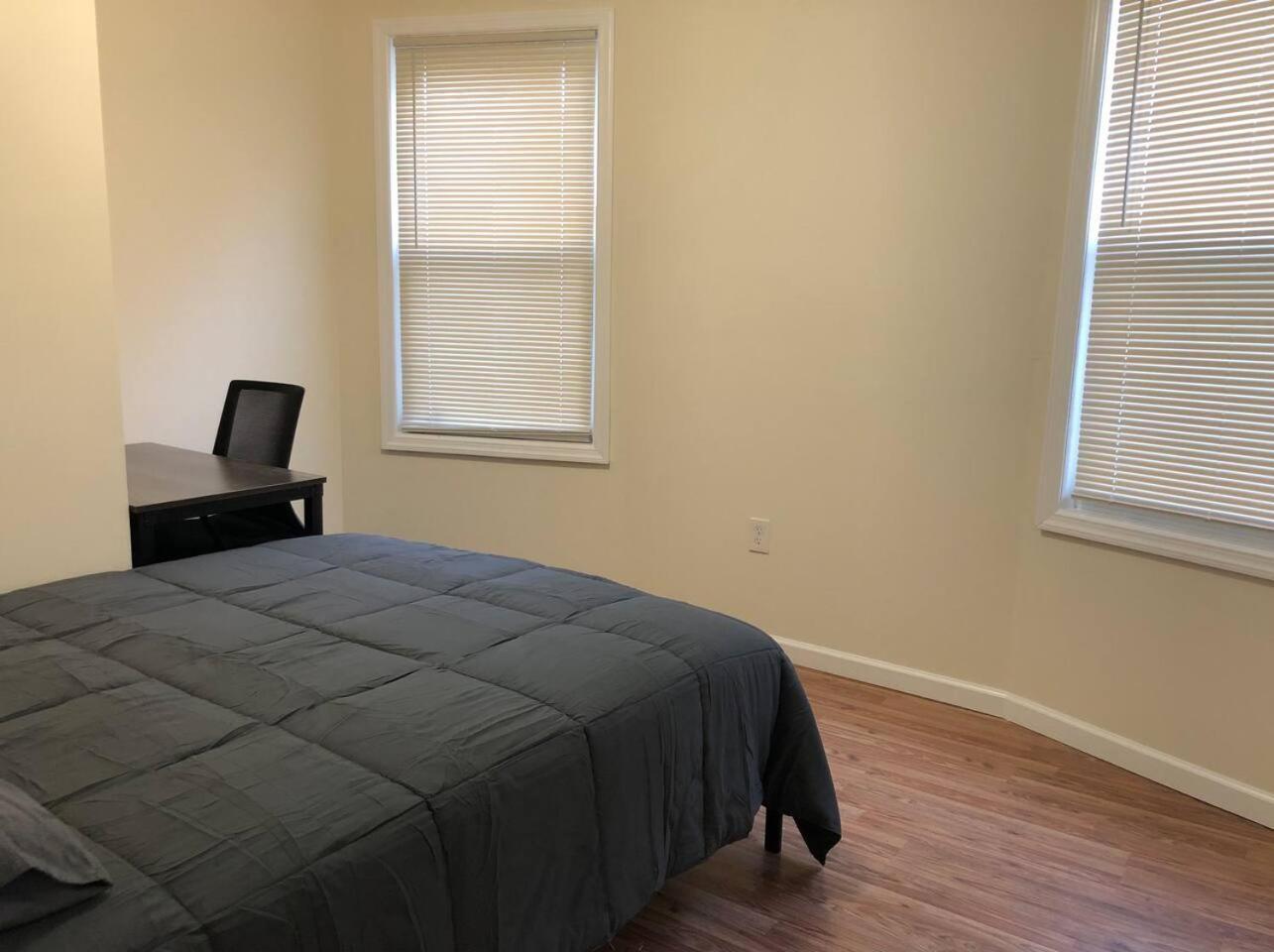 Large And Private 3 Bedroom And 1 Bathroom Apartment Near Newark International Airport Ewr And New York City Exterior photo